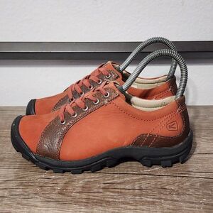 Keen Presidio Women's Shoes Size 5.5 Burnt Henna